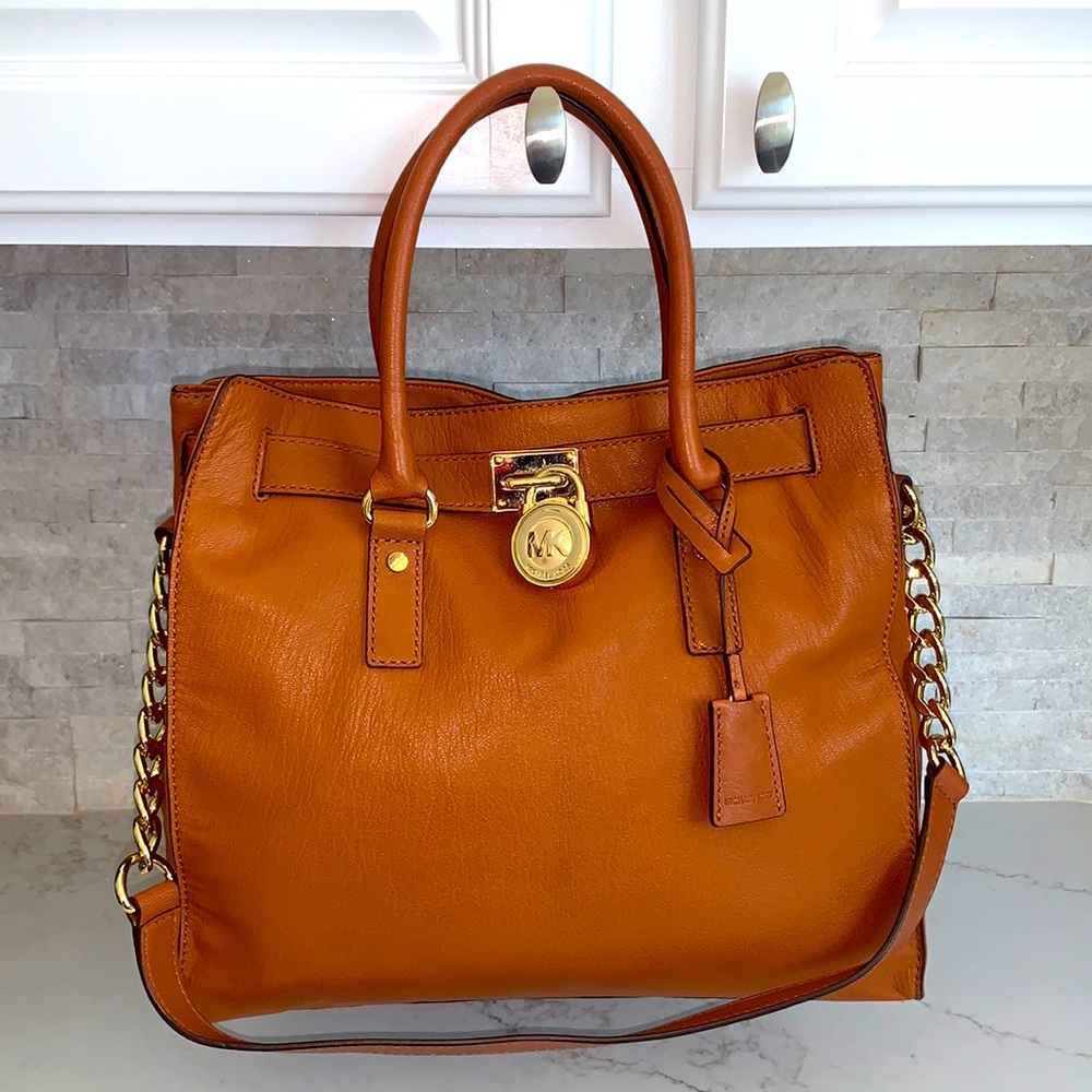 SOLD!!!🔥🔥Michael Kors🔥🔥 Handbag